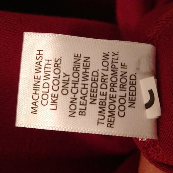 Croft & Barrow Men's Shirt - NWOT - Picture 6 of 6